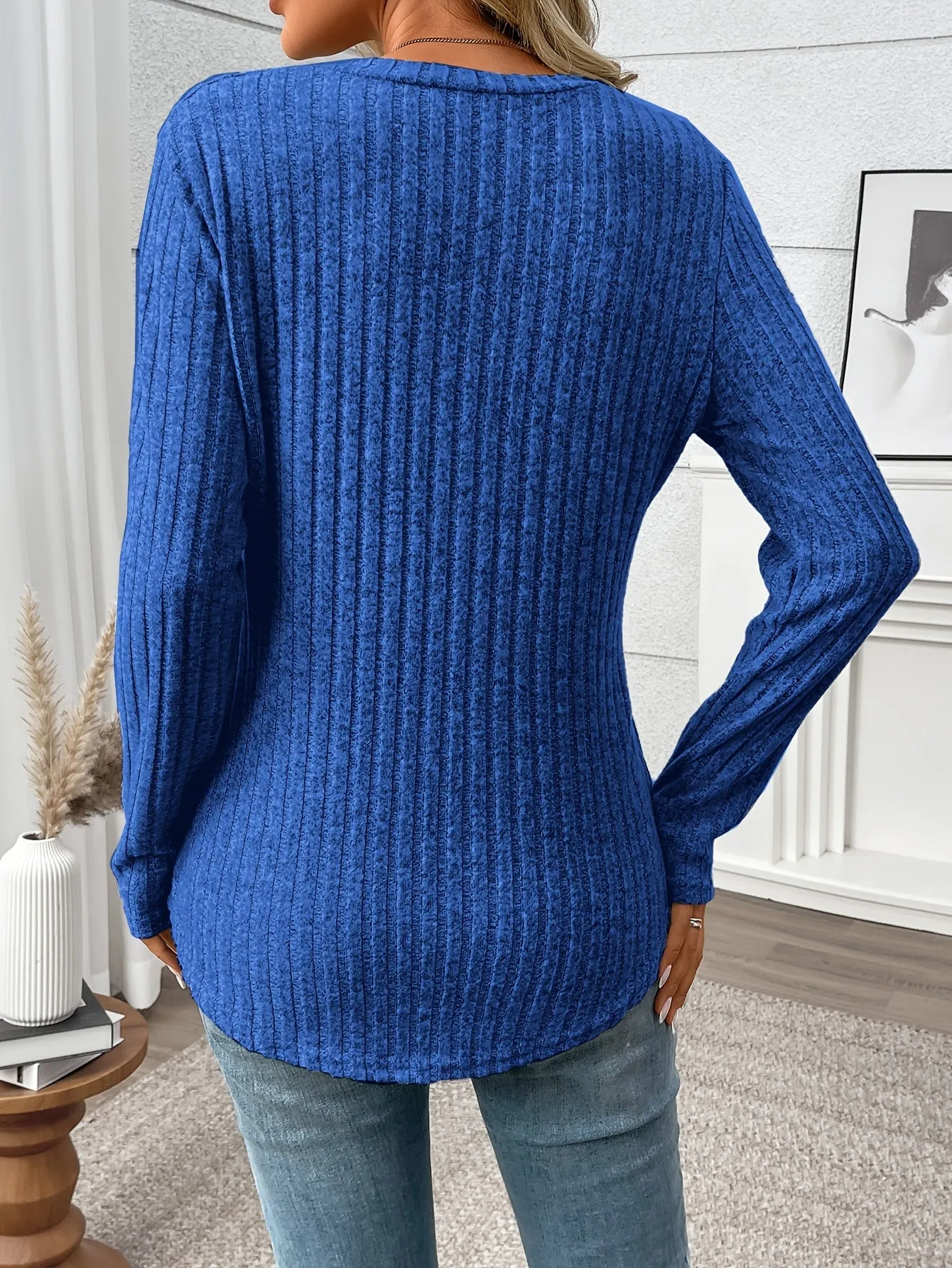 Cozy Ribbed V-Neck Sweater - Pullovers - Soft Long Sleeve Elegant Fall & Winter Essential for Women - Classic Comfortable Clothing for Chilly Days