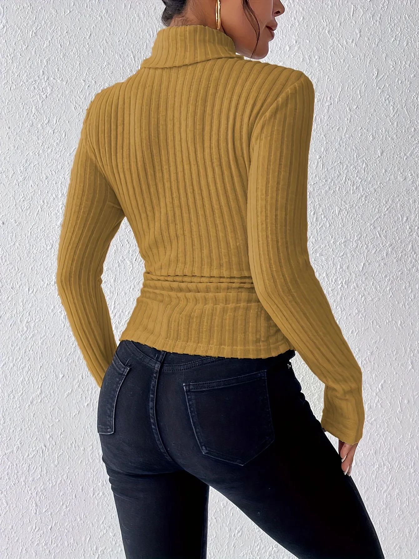Cozy Turtle Neck Slim Fit Sweater - Pullovers for Women - Soft, Elegant Solid Color Long Sleeve Sweater for Fall & Winter, Comfortable Everyday Wear with Classic Style