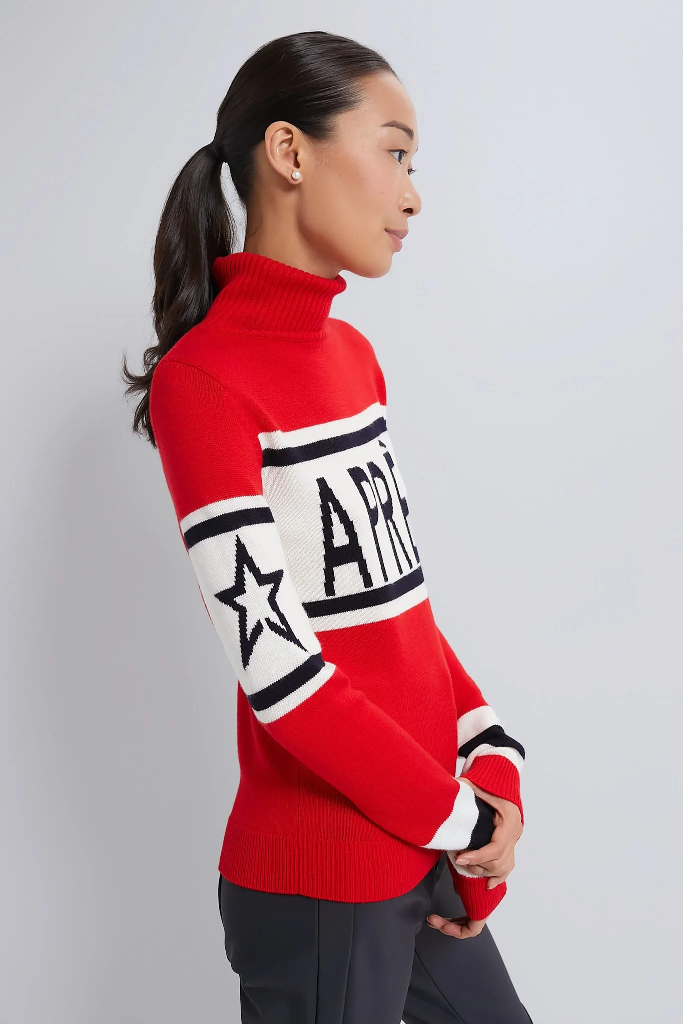 Red and Snow White Apres Sweater